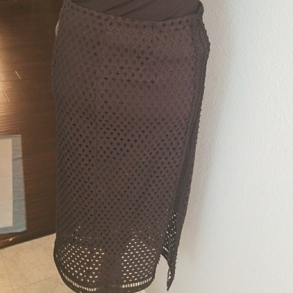 New with tag H&M PENCIL SKIRT WITH SLIT